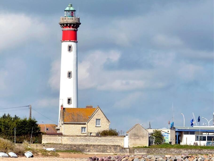 Appartement Ouistreham Proche Centre Et Plage 外观 照片
